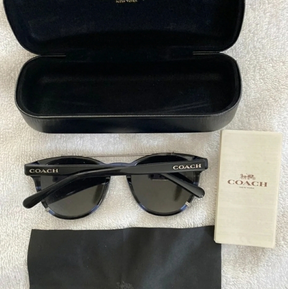 Sunglasses - Picture 2 of 4